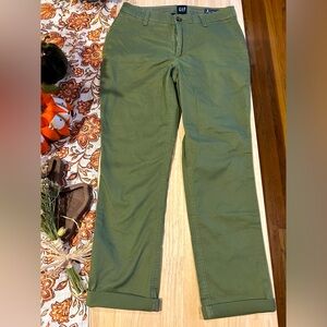 Gap, green khaki relaxed girlfriend pants